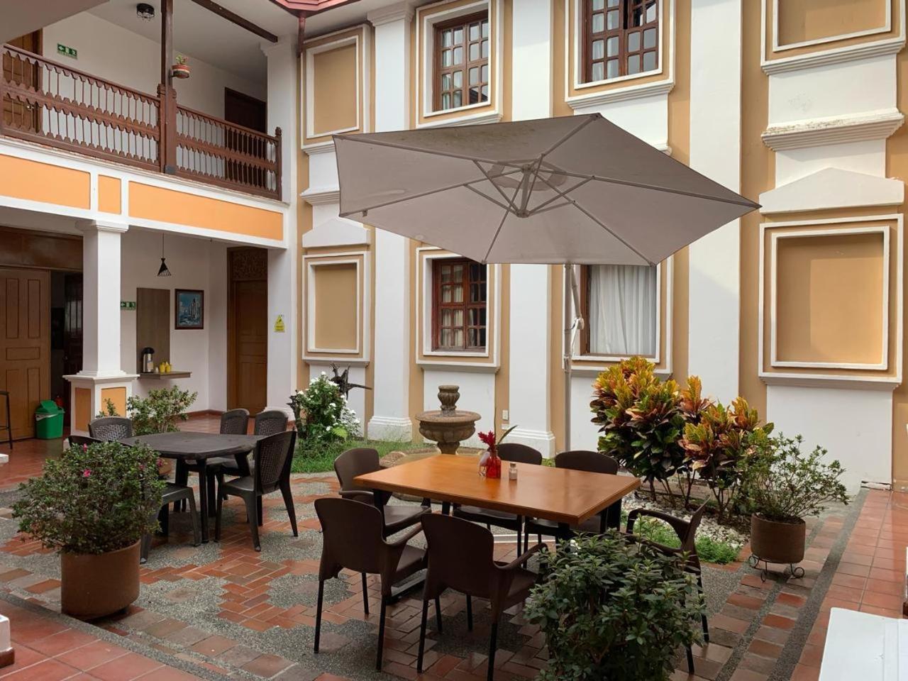 Hostal Boutique Del Regidor بوغا المظهر الخارجي الصورة